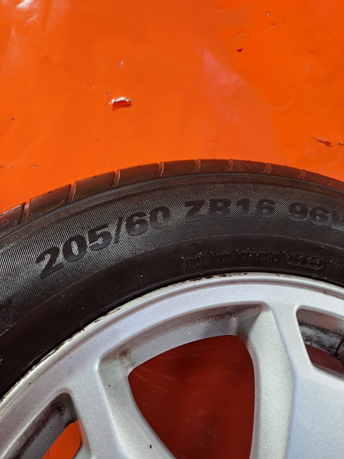 ✅2015 FORD TRANSIT CONNECT V408 ALLOY WHEEL WITH TYRE 205/60 R16 DT11-AC A355 - Image 9