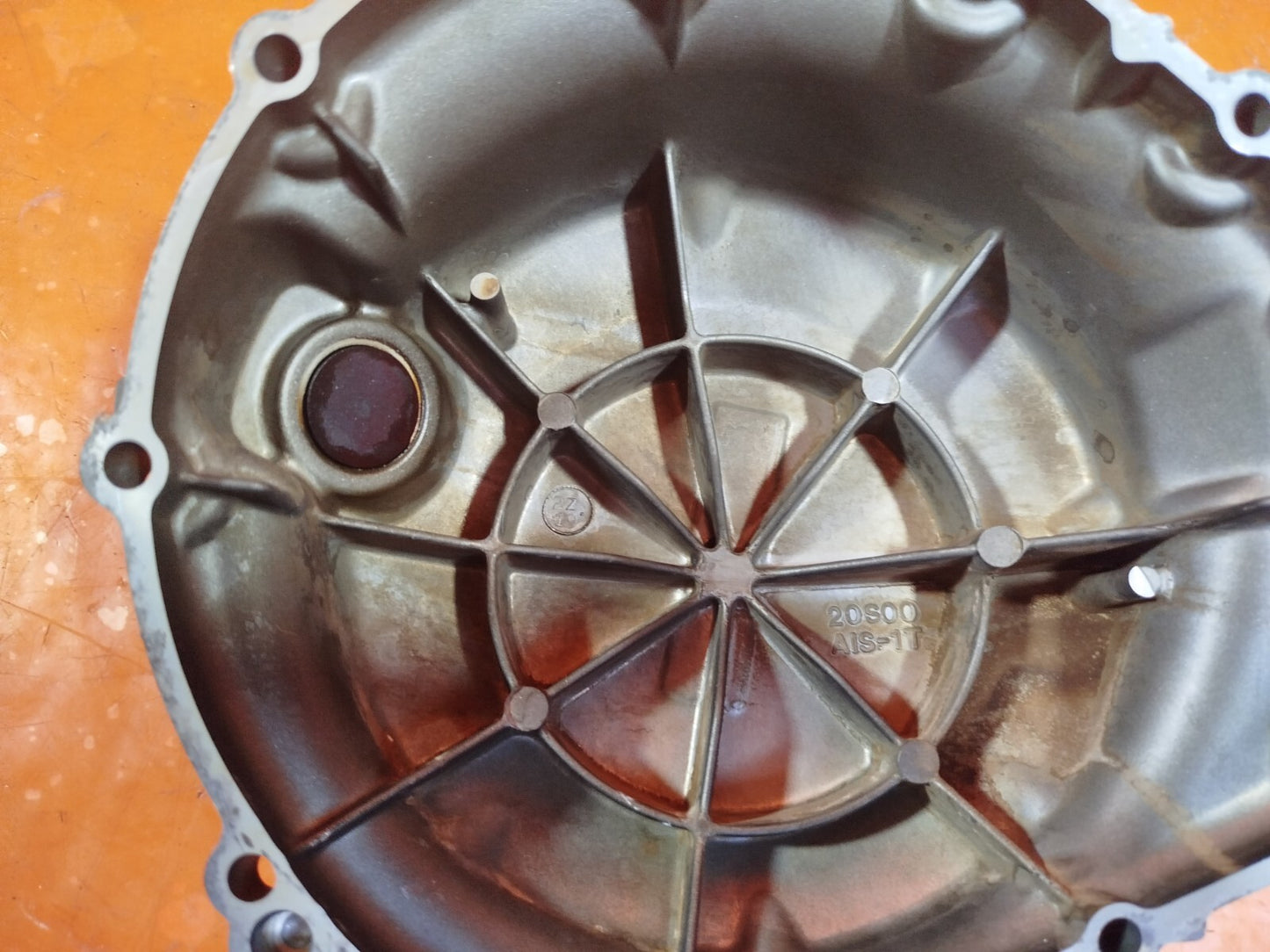 ✅2013 YAMAHA XJ6 F DIVERSION PETROL RIGHT SIDE ENGINE CLUTCH COVER CASING A184 - Image 12