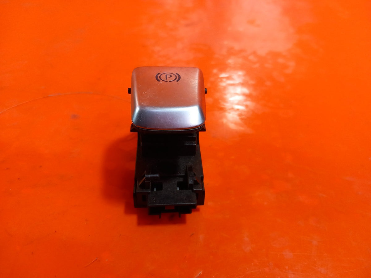 ebay-src:https://i.ebayimg.com/00/s/mtiwmfgxnjaw/z/cxeaaeswvhtqvhxk/$_57.jpg