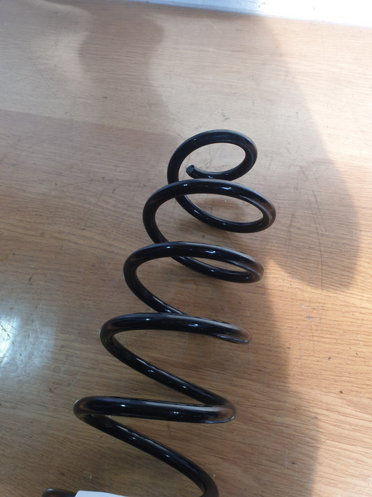 FORD FOCUS ACTIVE X 1.0 PETROL 2021 REAR RIGHT OF LEFT COIL SPRING Warranty A212 - Image 2