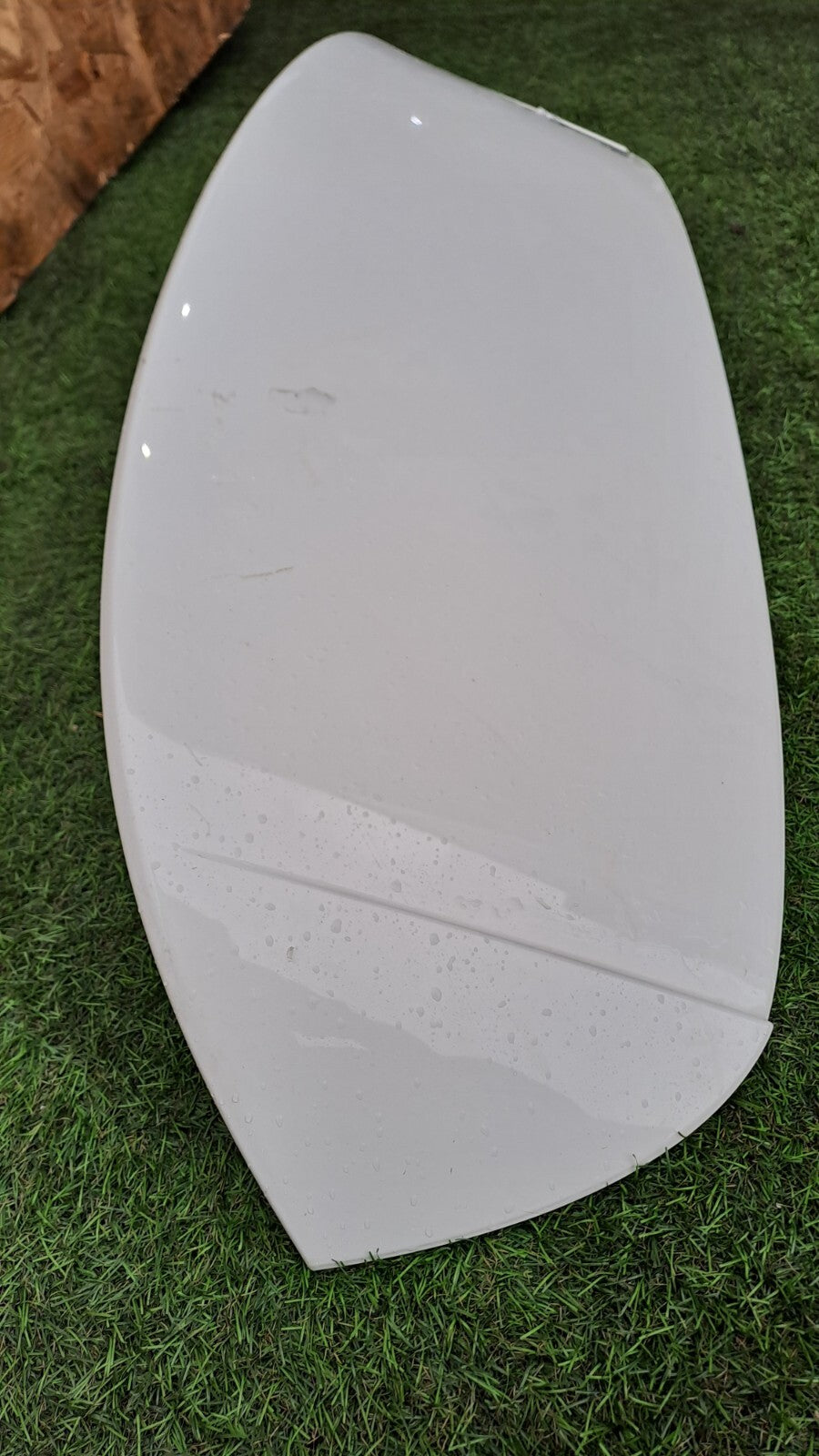 2023 CUPRA LEON VZ2 1.4P TAILGATE BOOT LID SPOILER WHITE + WARRANTY A227 - Image 3