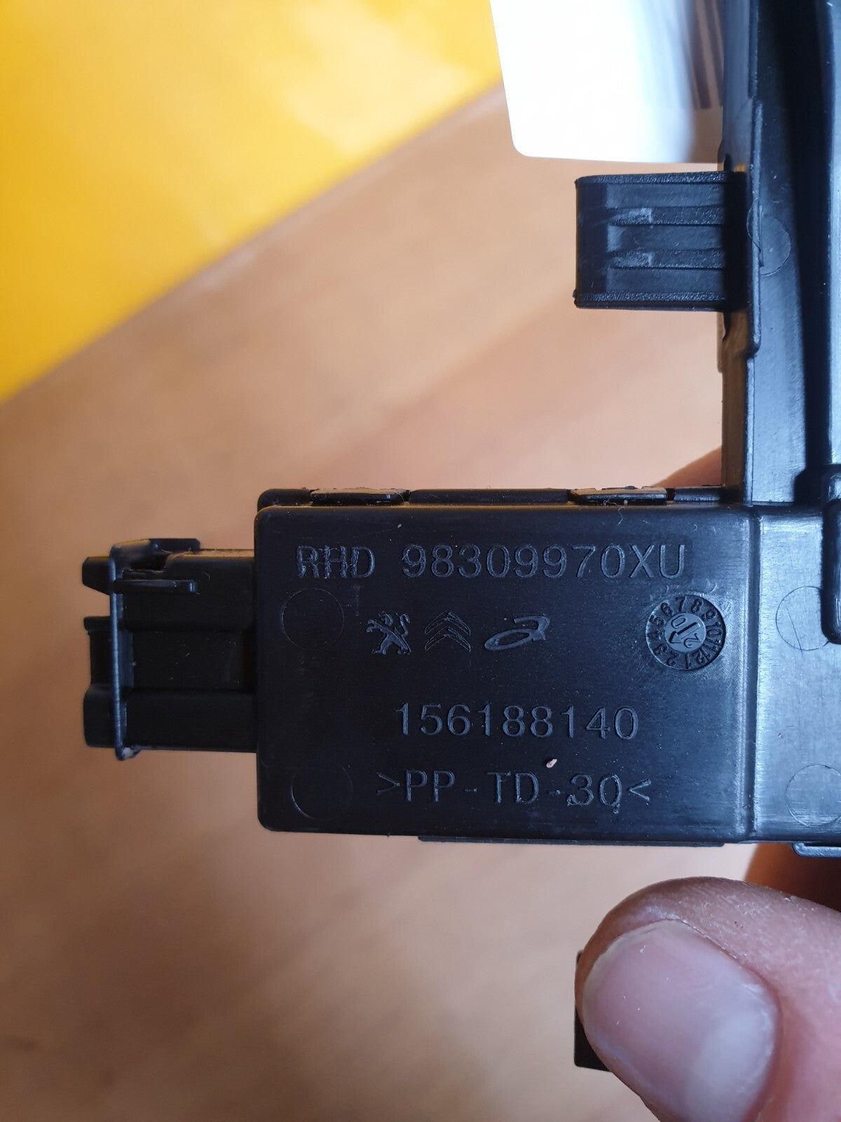 ebay-src:https://i.ebayimg.com/00/s/mtywmfgxmjaw/z/ufiaaoswmexmh72u/$_57.jpg