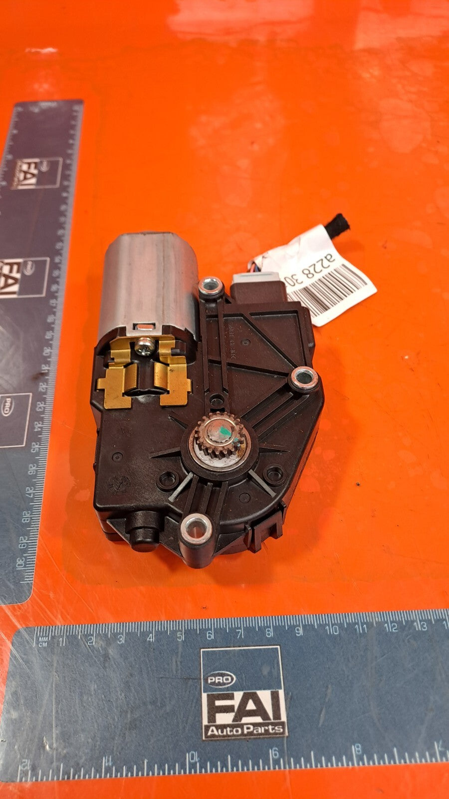 KIA XCEED 1.5 PETROL 2021 ELECTRIC SUNROOF MOTOR K8110-J7000 81680-J7900 A228 - Image 10