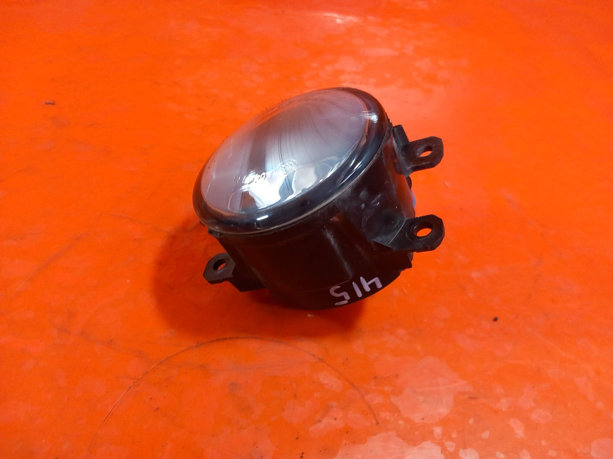 2021 Citroen Berlingo K9 Front Fog Light Fits Left or Right 9837817180 A415 - Image 2