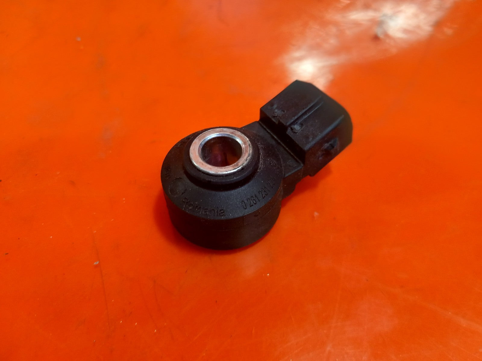 BMW F44 218I M Sport 1.5 Petrol 2020 Engine Block Ping Knock Sensor 7636937 A386 - Image 7