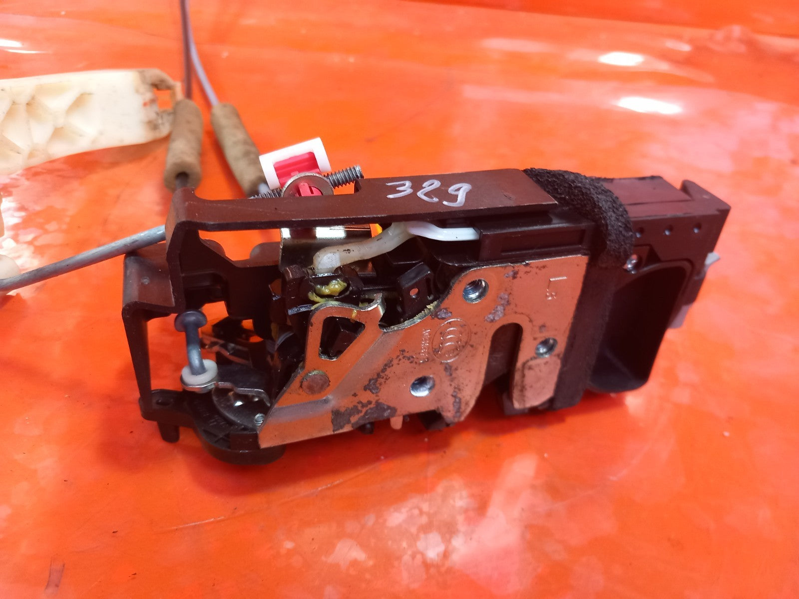 2018 Ssangyong Korando ELX 4X4 Door Lock Mech Rear Left A081876 Warranty A329 - Image 11