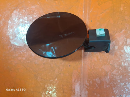 ✅SSANGYONG KORANDO 2.2 DIESEL 2015 FUEL FILLER FLAP BLACK 71610-34001 Warranty - Image 1