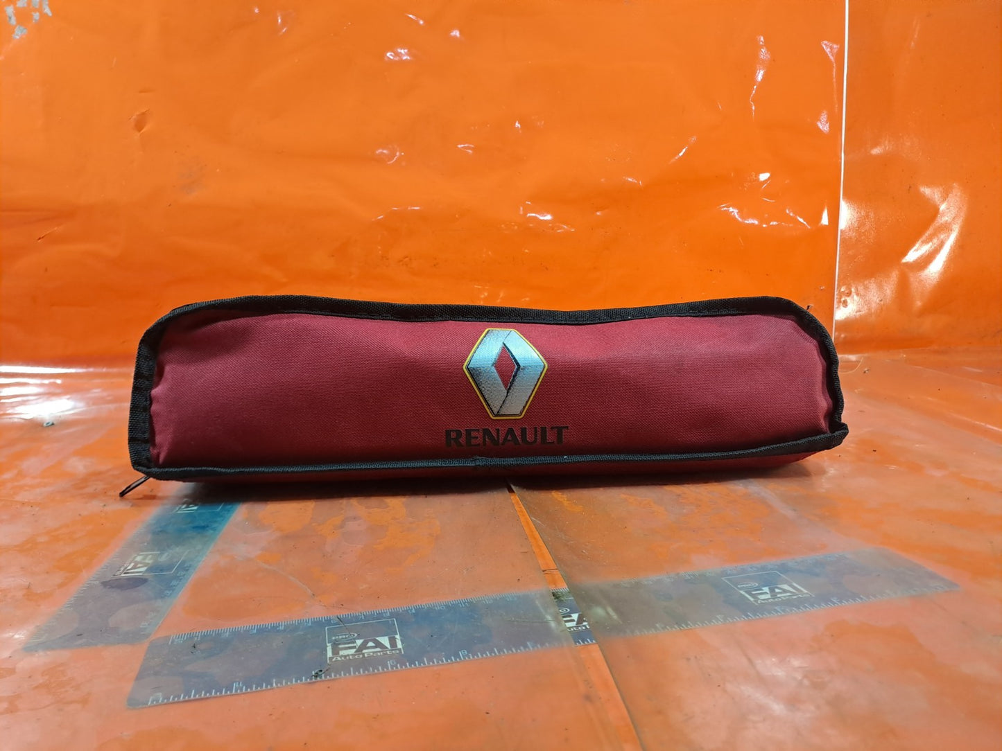 ebay-src:https://i.ebayimg.com/00/s/mtiwmfgxnjaw/z/kmsaaeswaxlpm0db/$_57.jpg