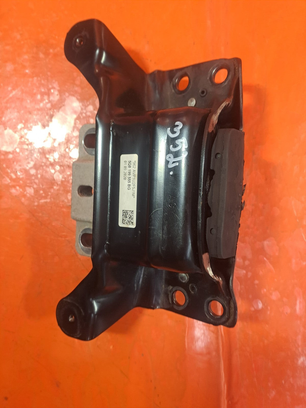 ebay-src:https://i.ebayimg.com/00/s/mtywmfgxmjaw/z/olaaaeswfd9pnimo/$_57.jpg