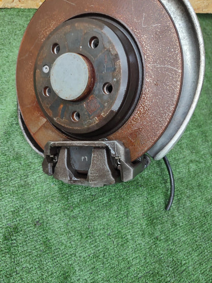✅Audi A6 S Line 2.0 Diesel 2019 Rear Right Brake Disc Wheel Hub 8W0615612D A040 - Image 8