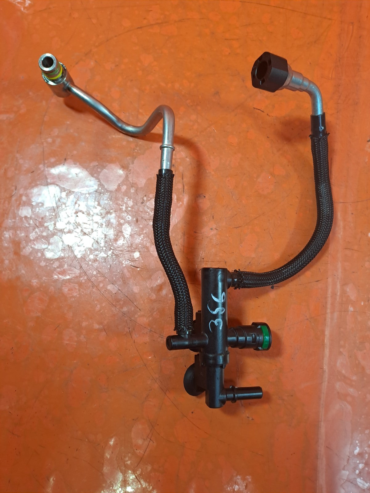 ebay-src:https://i.ebayimg.com/00/s/mtywmfgxmjaw/z/yqaaaeswaanpteue/$_57.jpg