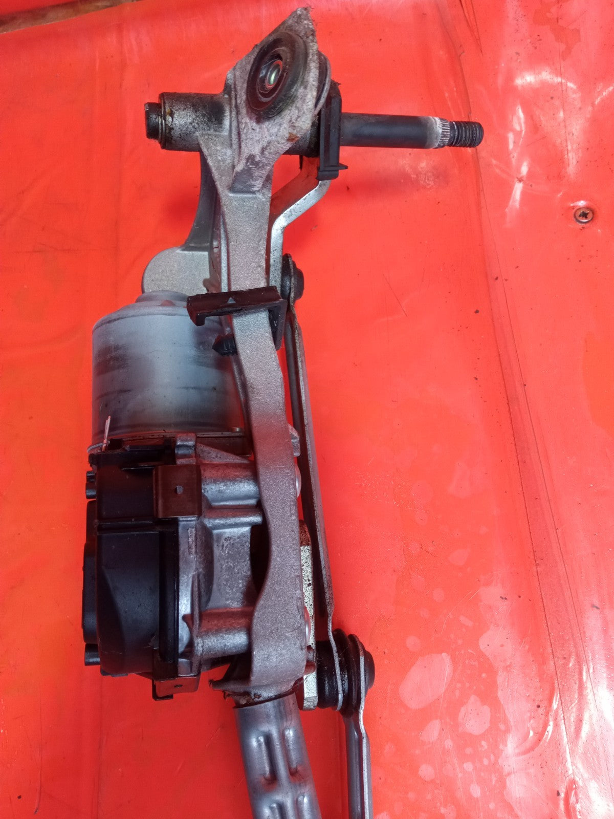 ✅Jaguar I-Pace Ev400 X590 2020 Front Wiper Motor and Linkage J9D317500BC A375 - Image 3