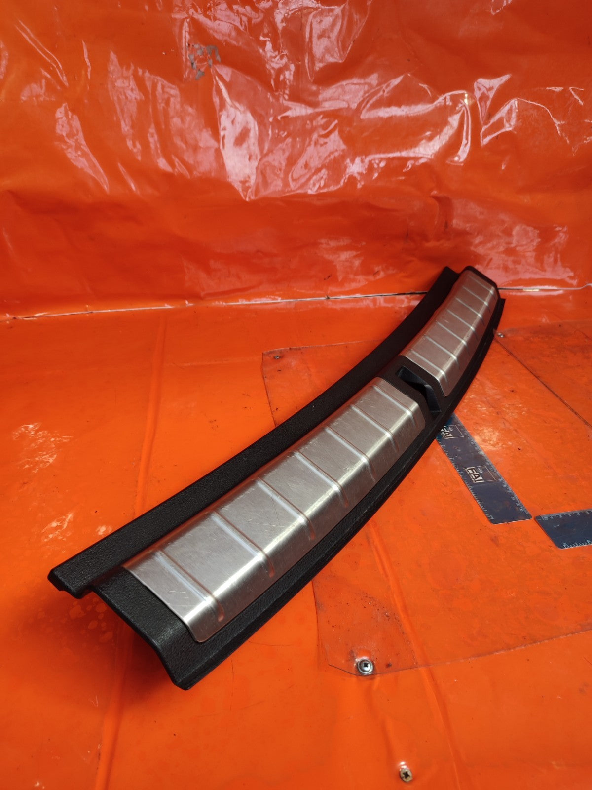 ✅BMW X1 F48 2.0 PETROL 2018 TRUNK BOOT LOADING SILL PANEL 7413689 Warranty A303 - Image 5