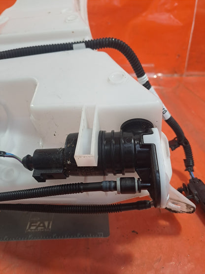 ebay-src:https://i.ebayimg.com/00/s/mtywmfgxmjaw/z/7bsaaeswqbtptnqr/$_57.jpg