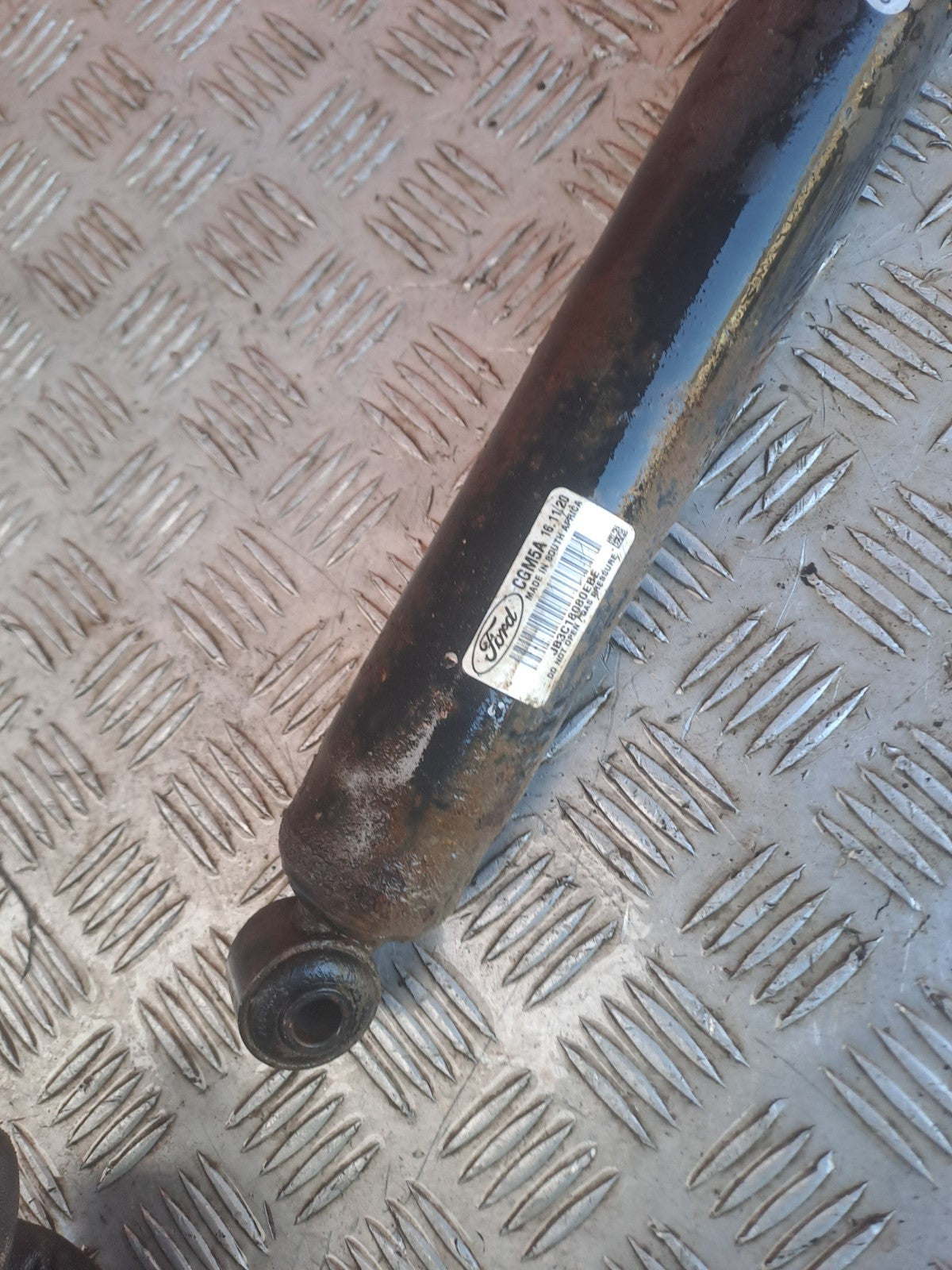 2021 Ford Ranger Wildtrak Rear Shock Absorber JB3C-18080-EBE Warranty A418 - Image 5