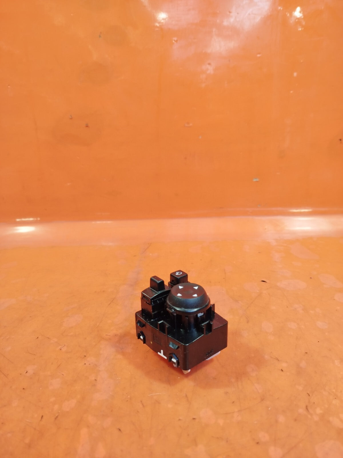 ebay-src:https://i.ebayimg.com/00/s/mtywmfgxmjaw/z/ttkaaosw~ojnhvpo/$_57.jpg