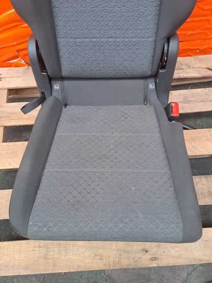✅Ford Grand Tourneo VW Caddy 1.5 Diesel 2024 Rear 2nd Row Right Seat Warranty - Image 6