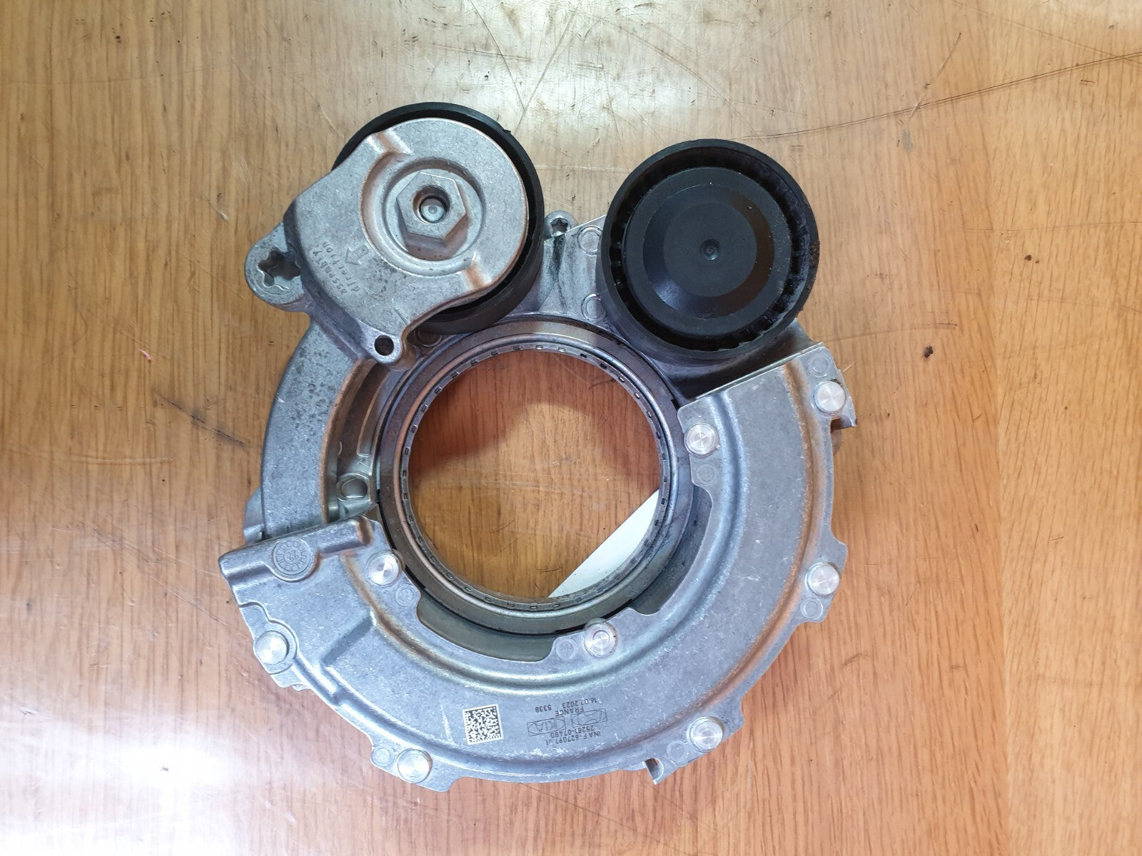 2023 HYUNDAI BAYON PREM T-GDi  1.0P Clamping Deflection Roller 25281-07480 A200 - Image 1