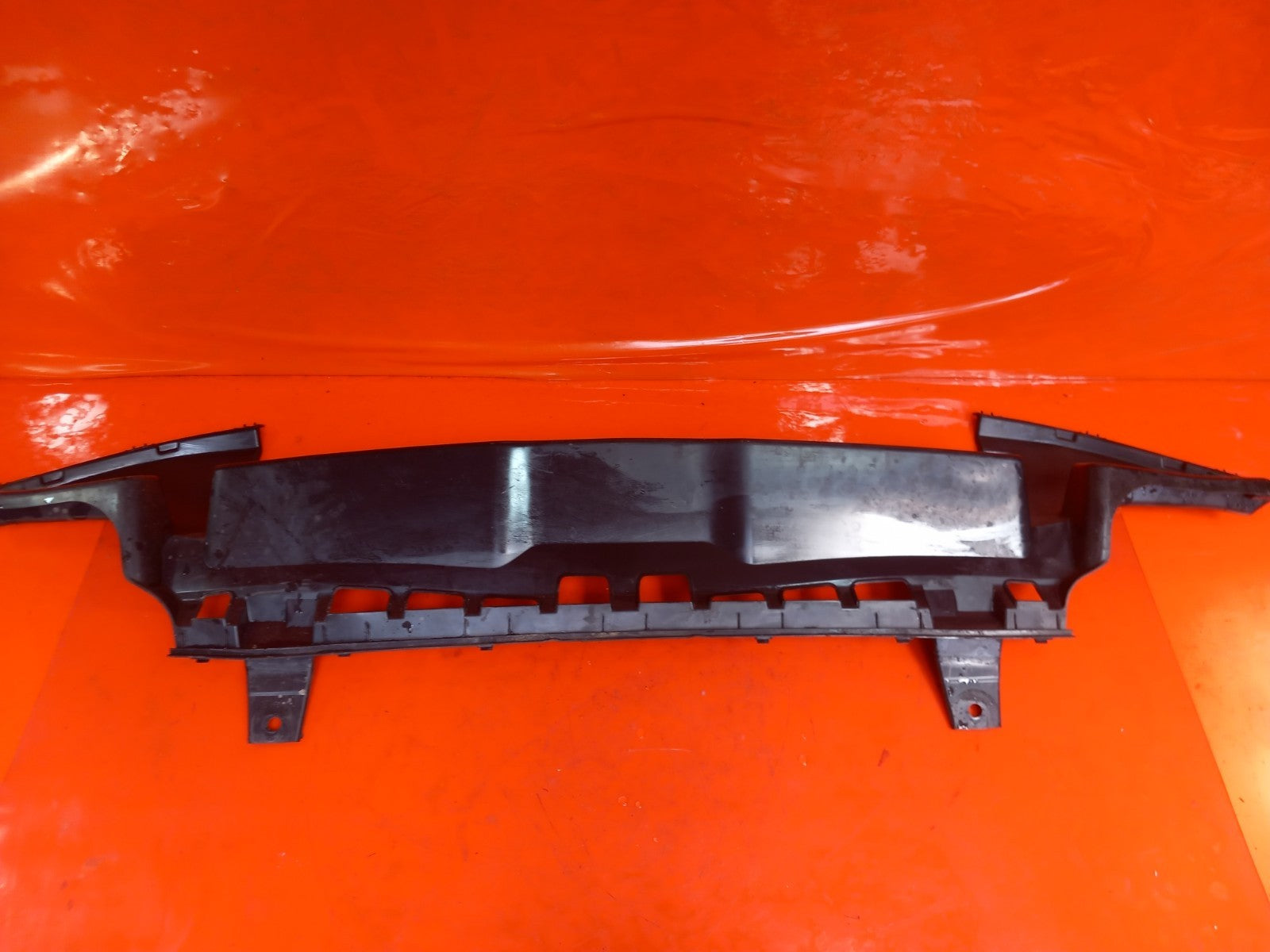 Mercedes Gle 450D AMG 3.0 Diesel 2025 Front Bumper Lower Air Guide A1678853510 - Image 1