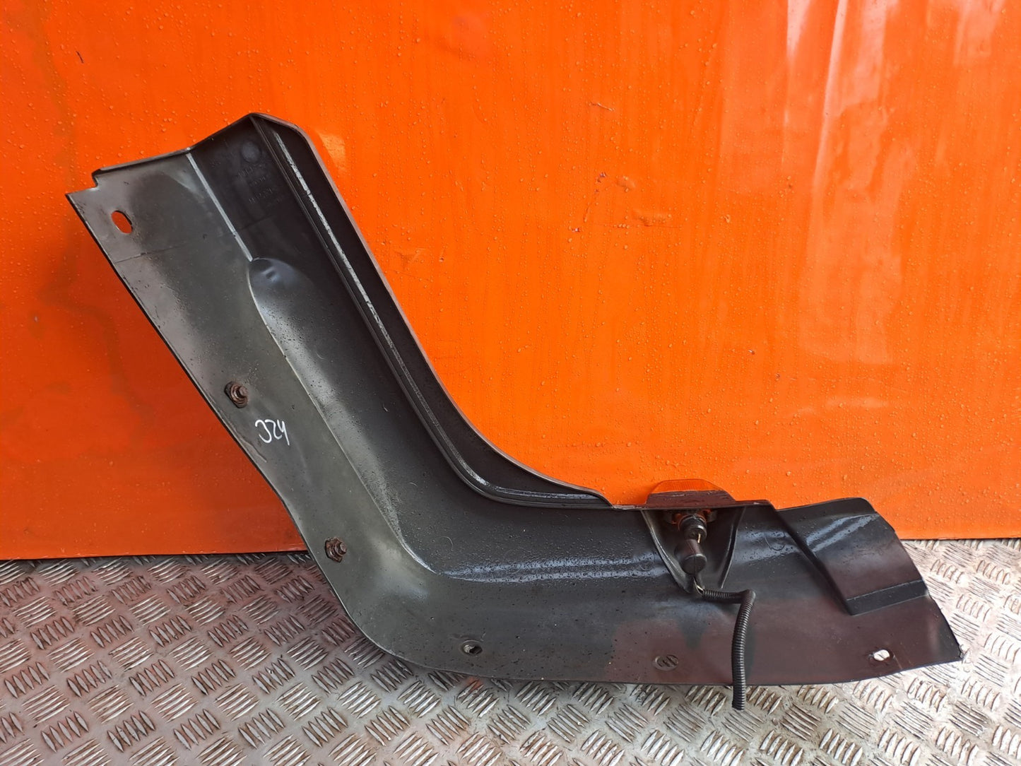ebay-src:https://i.ebayimg.com/00/s/mtiwmfgxnjaw/z/hjgaaeswz59pqcy9/$_57.jpg