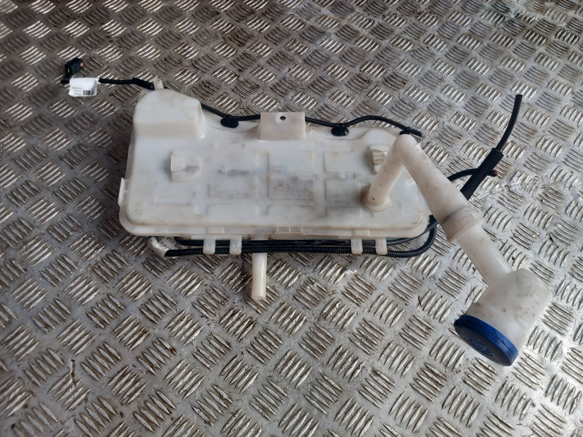 ebay-src:https://i.ebayimg.com/00/s/mtiwmfgxnjaw/z/r0yaaeswfrlqvb39/$_57.jpg