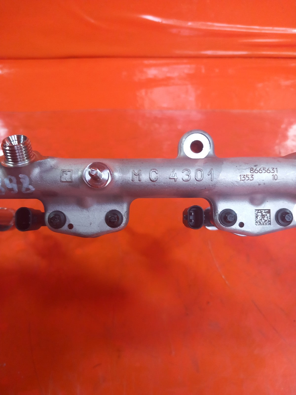 2025 BMW X5 G05 3.0 Petrol Fuel Rail Injectors 8665631 Warranty A398 - Image 5