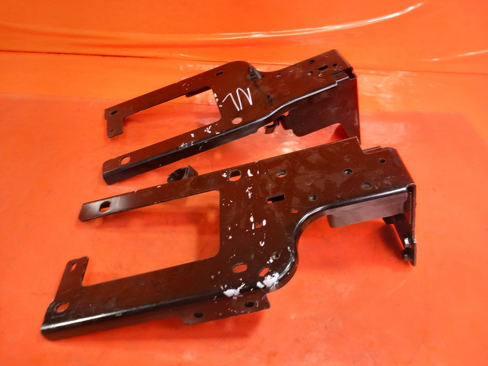 ebay-src:https://i.ebayimg.com/00/s/mtiwmfgxnjaw/z/raqaaeswijdqja4q/$_57.jpg