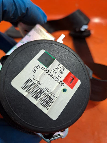 ✅2011 LAND ROVER DISCOVERY 4 L319 3.0D REAR LEFT SEAT BELT 4H22-N611B68-ABW 239 - Image 4