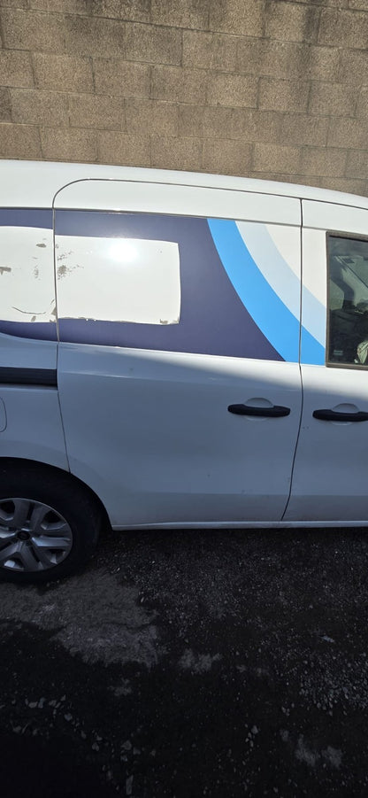 2025 Renault Kangoo MK3 Right Driver Side Sliding Door White Warranty A408 - Image 2