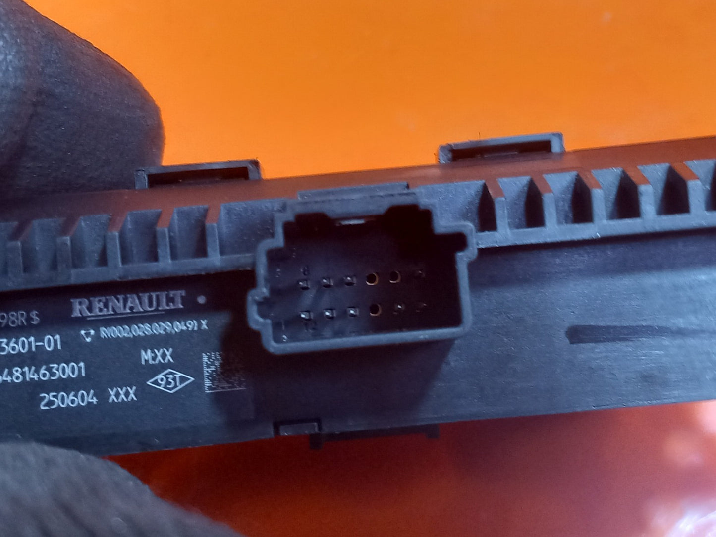 ebay-src:https://i.ebayimg.com/00/s/mtiwmfgxnjaw/z/d8saaeswsulql-ay/$_57.jpg