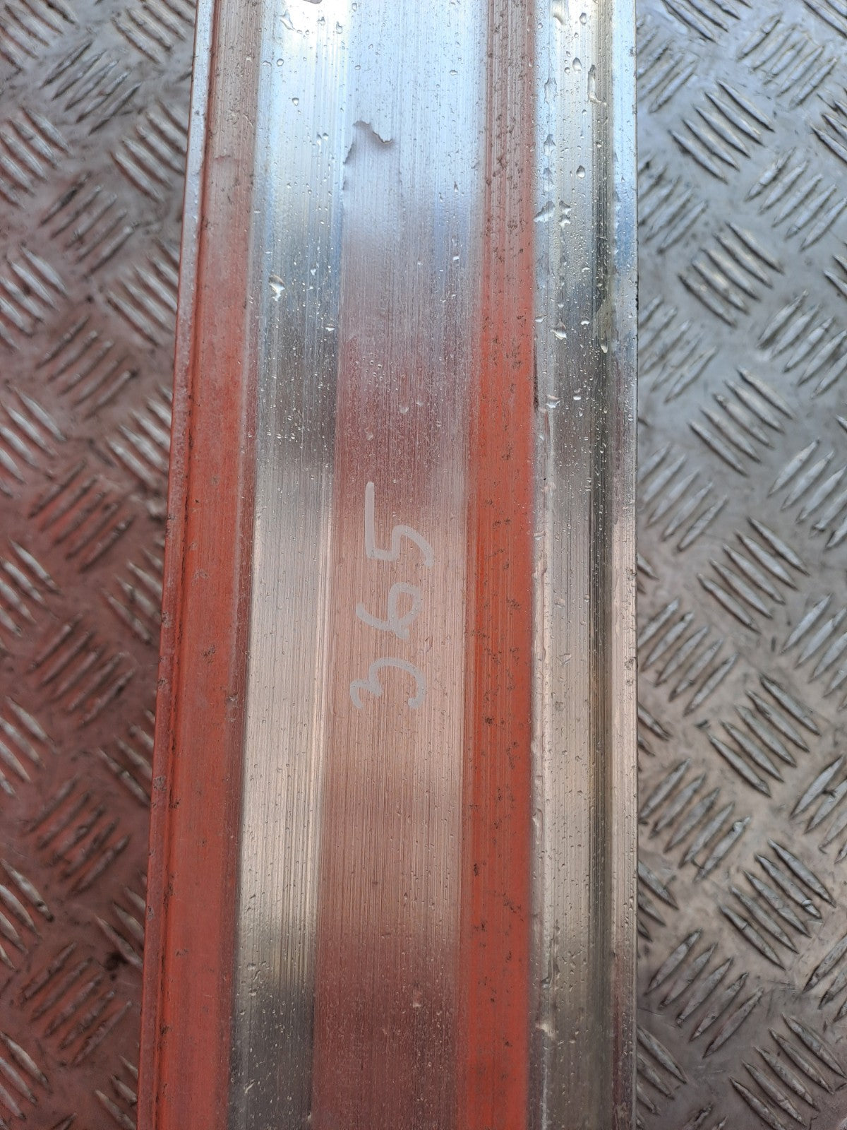 ebay-src:https://i.ebayimg.com/00/s/mtywmfgxmjaw/z/smaaaeswnonqiph-/$_57.jpg