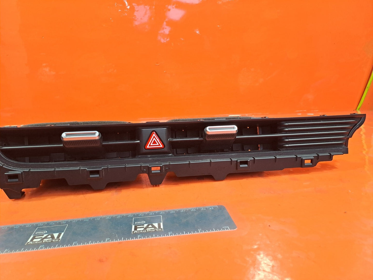 HYUNDAI IONIQ 5 2024 DASHBOARD CENTRE AIR VENT 97410-GI900 Warranty A226 - Image 7