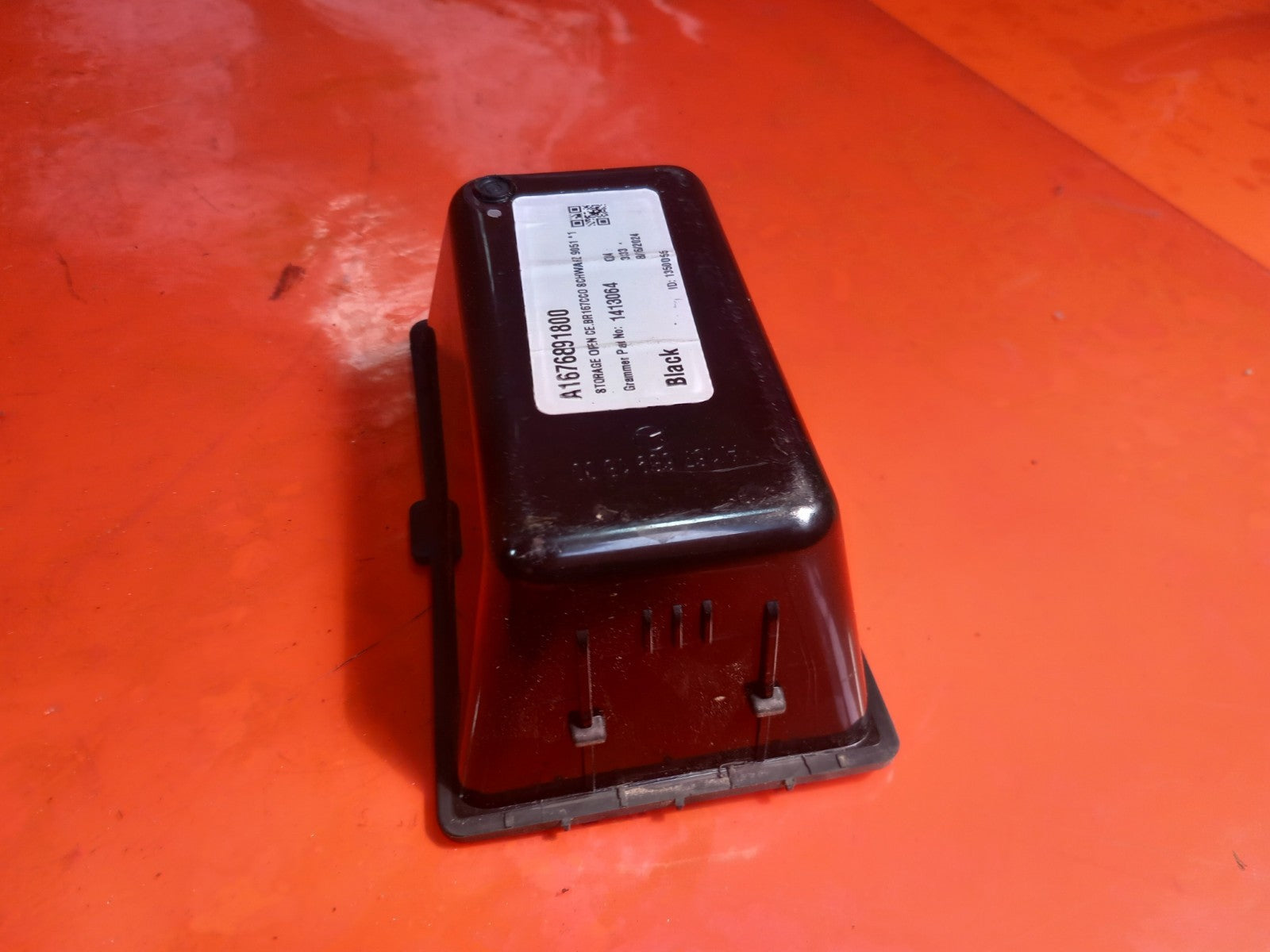 Mercedes Gle 450D AMG 3.0 Diesel 2025 Centre Console Storage Insert Tray A397 - Image 11