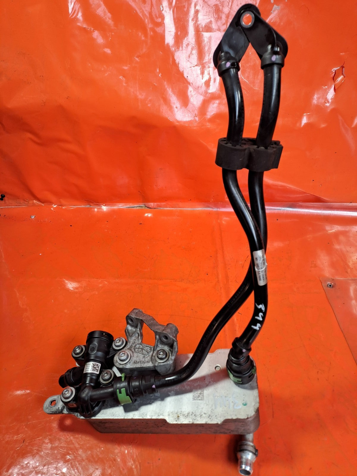 ebay-src:https://i.ebayimg.com/00/s/mtywmfgxmjaw/z/wr0aaeswanvphct4/$_57.jpg