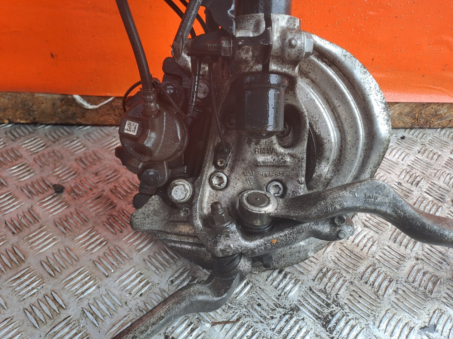✅2019 BMW 1 Series F20 M Sport Front Left Suspension Leg Hub 6873723 A360 - Image 11