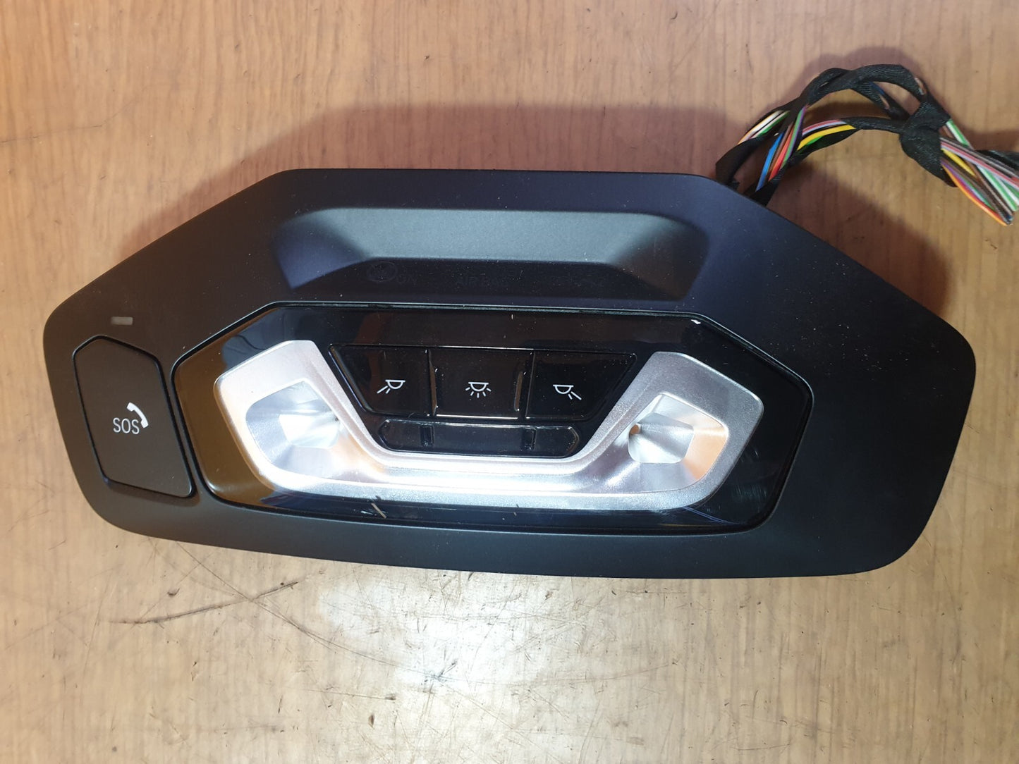 ebay-src:https://i.ebayimg.com/00/s/mtiwmfgxnjaw/z/ydqaaoswgafmlxxv/$_57.jpg