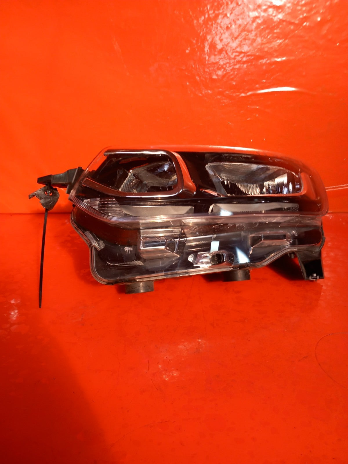 ebay-src:https://i.ebayimg.com/00/s/mtywmfgxmjaw/z/lw0aaeswbwfqv2cz/$_57.jpg