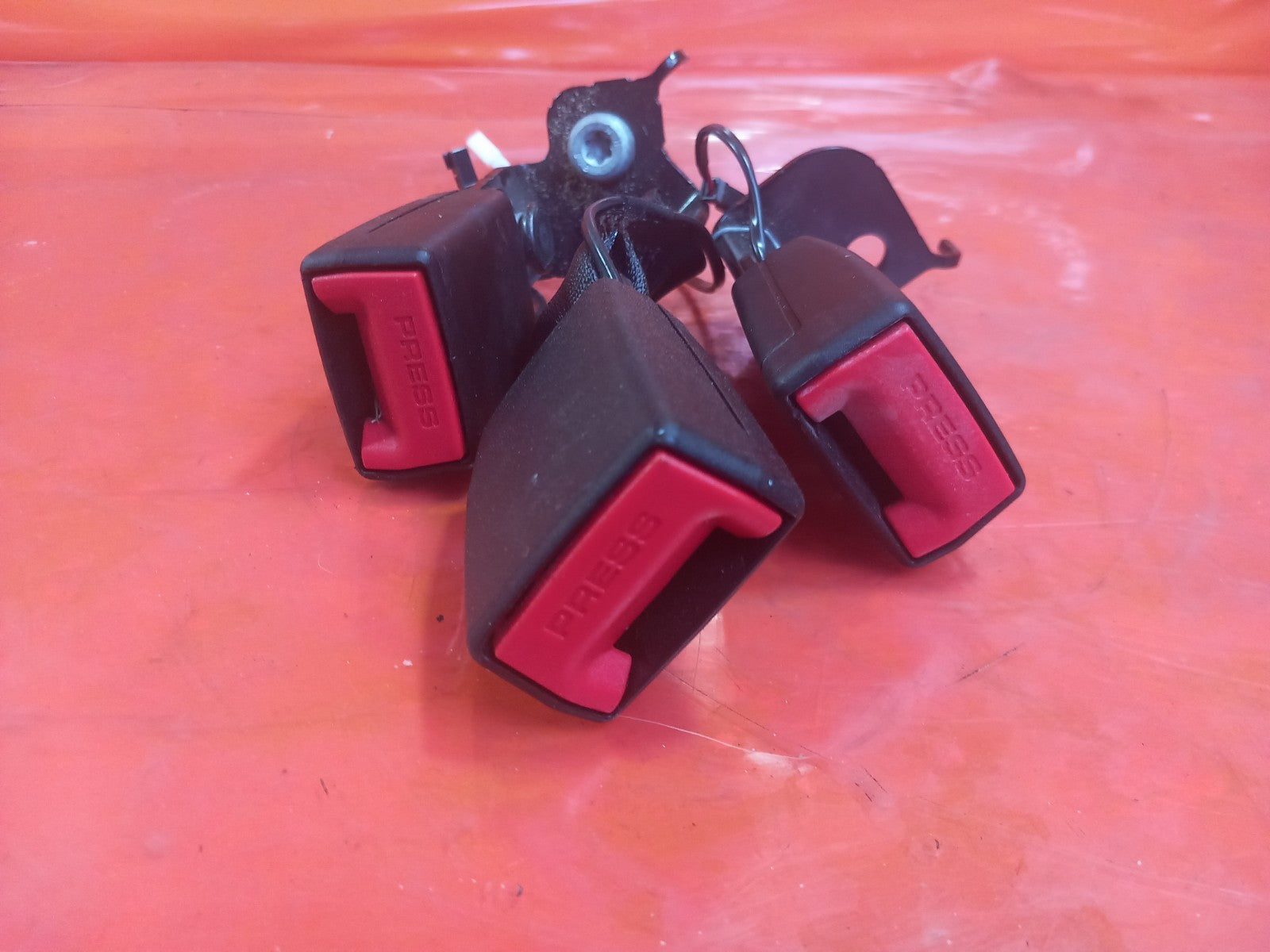 ebay-src:https://i.ebayimg.com/00/s/mtiwmfgxnjaw/z/s5iaaeswf55qolww/$_57.jpg