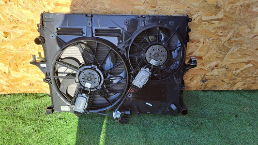 AUDI Q7 S-LINE 3.0 DIESEL 2010 RADIATOR RAD PACK 7L0121253A Warranty A224 - Image 1