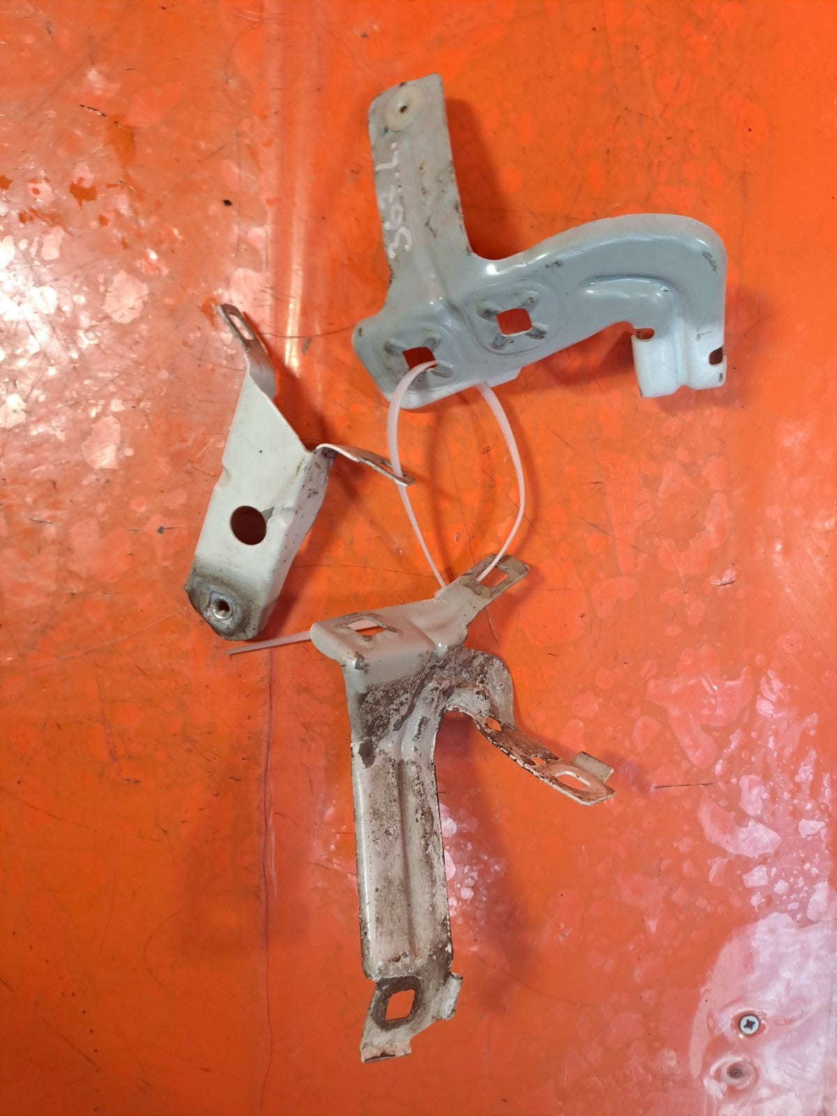✅BMW F33 420D M SPORT 2.0 DIESEL 2015 FRONT LEFT WING BRACKETS 7255821 Warranty - Image 6