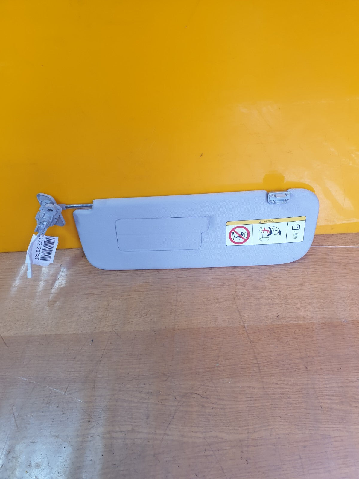 TESLA MODEL Y LO 1 SPEED AUTO ELECTRIC 2022 LEFT SUN VISOR Warranty A172 - Image 1