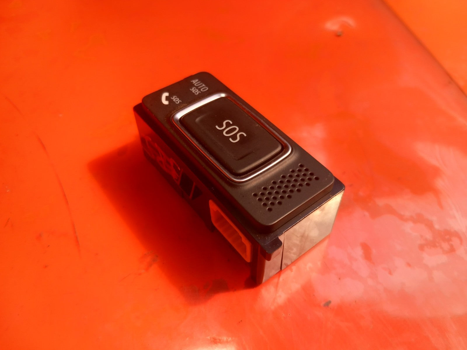 Renault Captur 1.6 Petrol 2023 Sos Button Switch 253B02980R Warranty A392 - Image 4