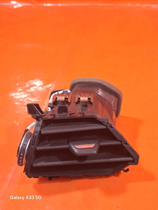 ✅BMW 330E G21 2.0 PETROL 2022 DASHBOARD AIR VENT LEFT 6848620 Warranty A305 - Image 2