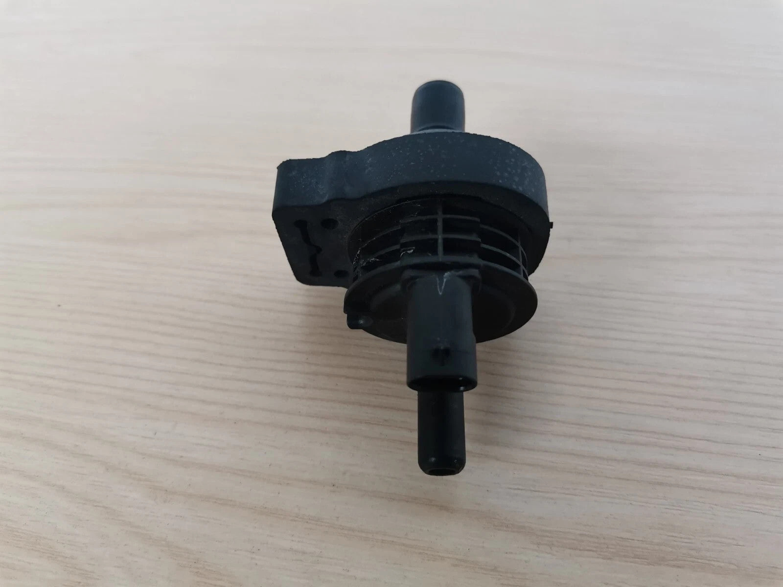 ✅Mercedes CLS 450 W257 3.0 Petrol 2019 Vacuum Purge Valve A0004703700 Warranty - Image 8