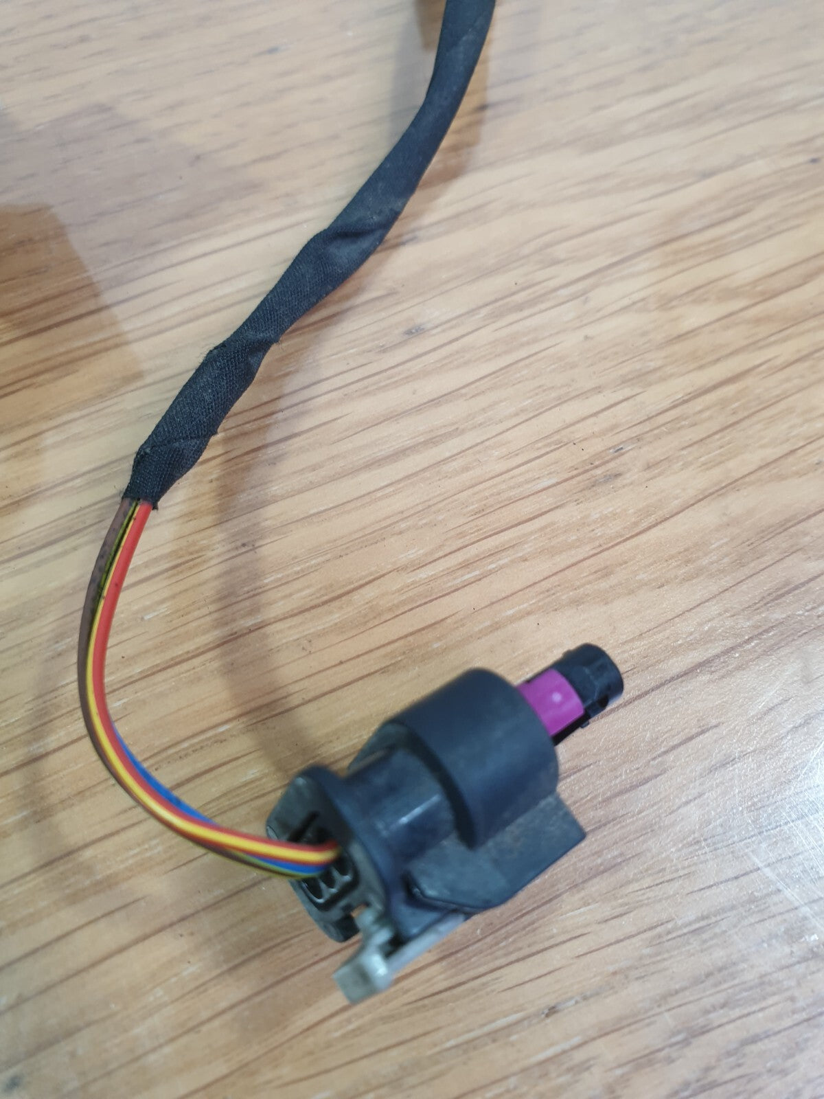 ebay-src:https://i.ebayimg.com/00/s/mtywmfgxmjaw/z/vlkaaoswqy5muv98/$_57.jpg