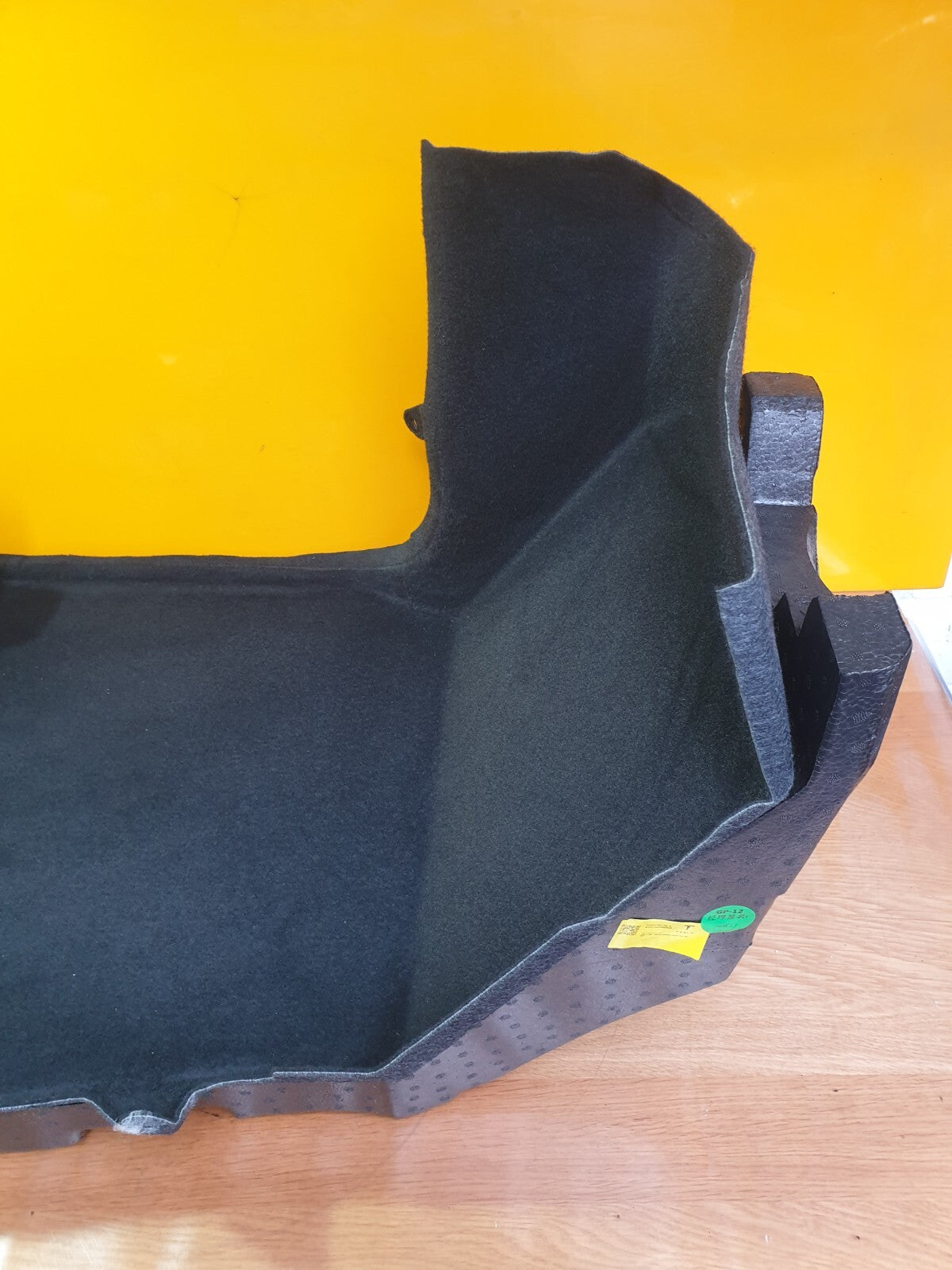 ✅2022 TESLA MODEL Y FRONT LEFT FLOOR MAT CARPET LINER 1557783-00-B + WARRANTY - Image 2
