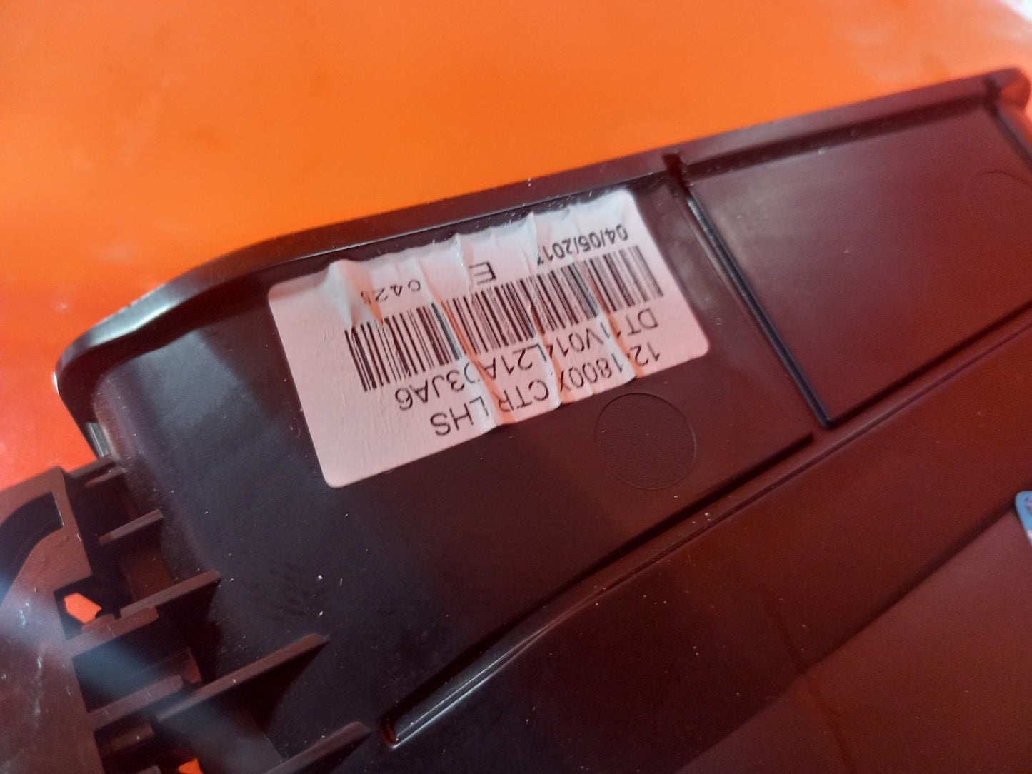 2017 Ford Transit Connect Front Dash Centre Air Vent Pair DT11-V014L20-ADW A369 - Image 9