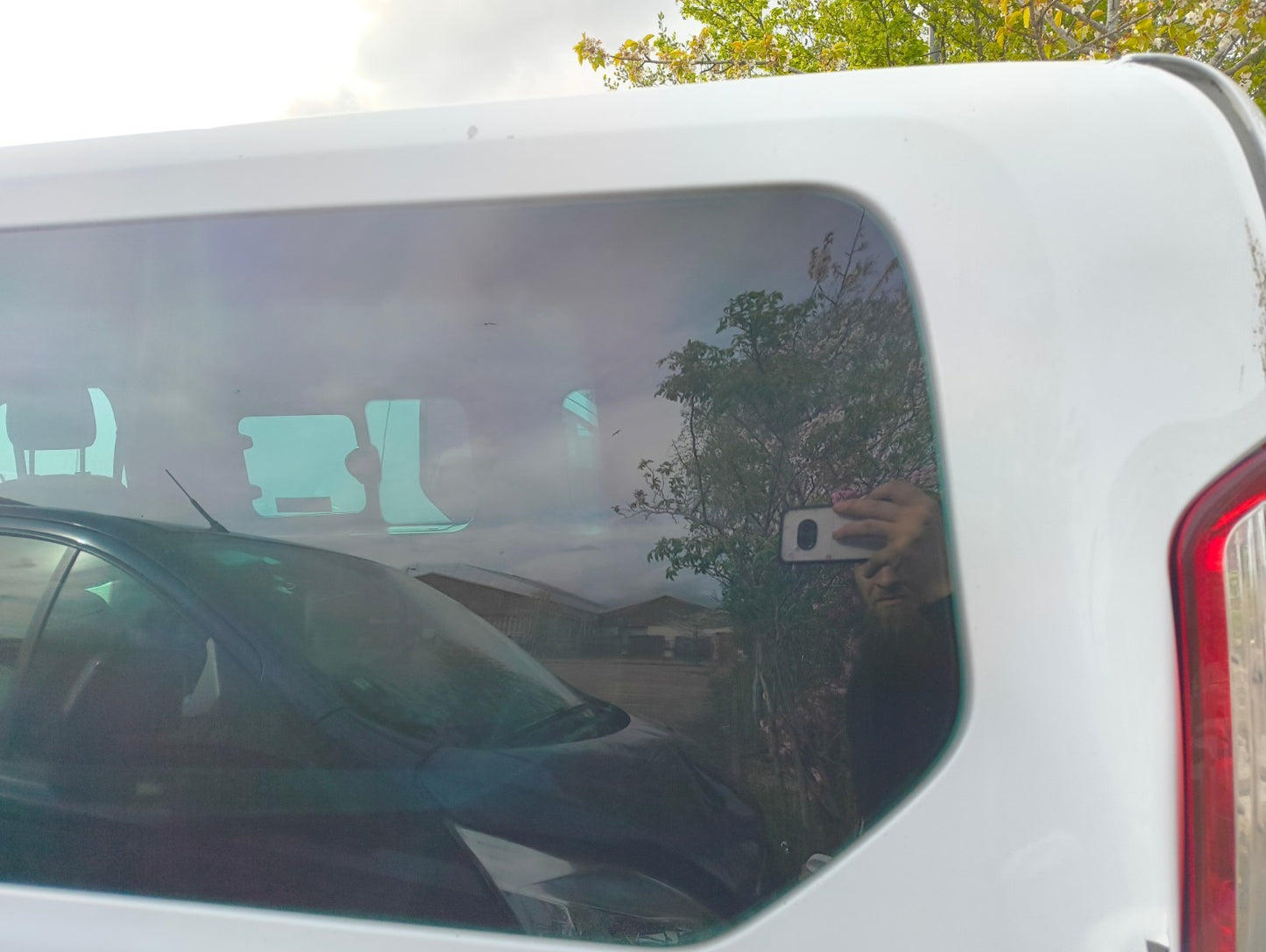 ✅Ford Tourneo Custom 2.2 Diesel 2015 Rear Left Side Window Glass Warranty A377 - Image 2