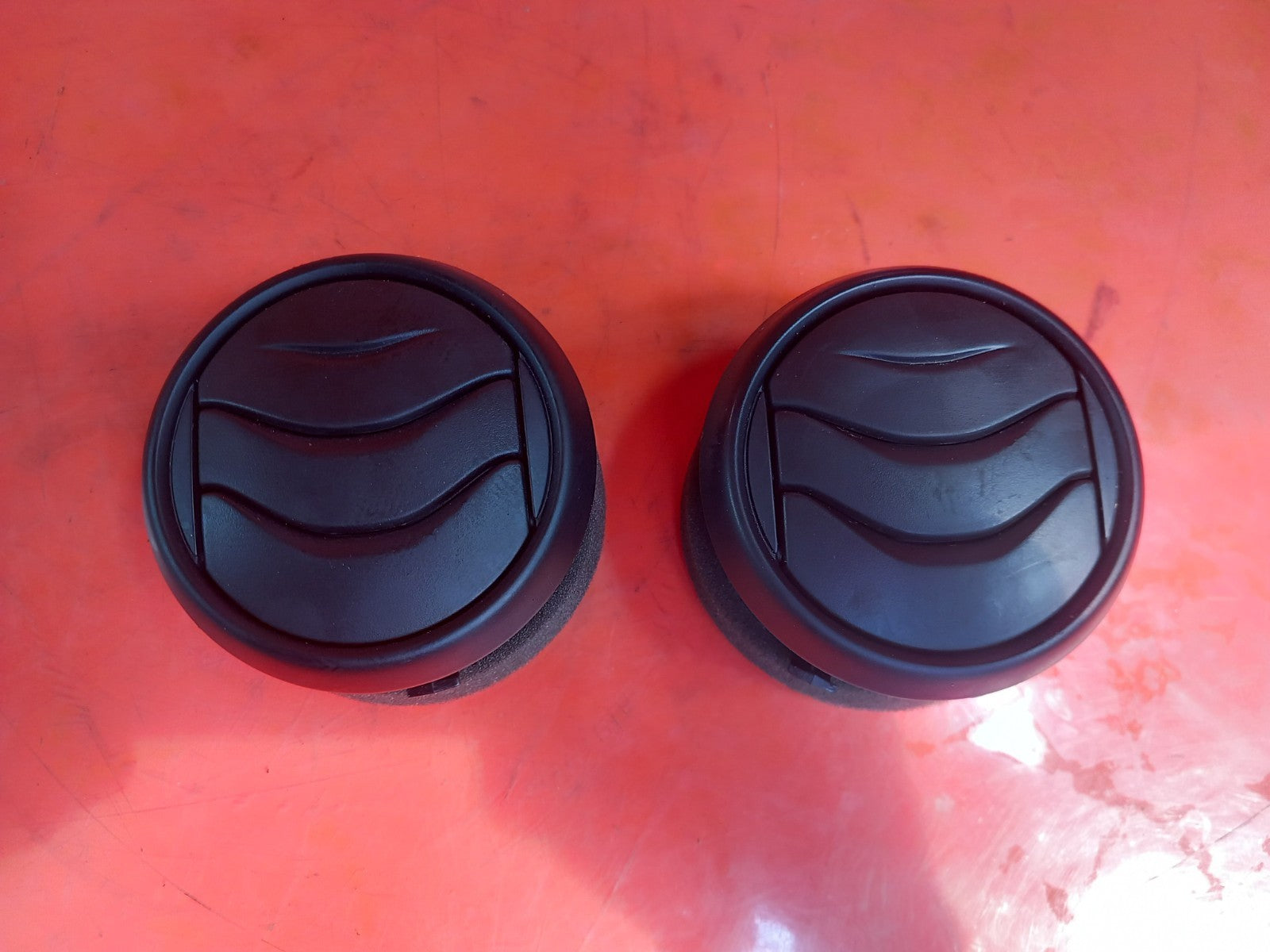 2021 Mercedes W415 Citan Cabin Air Intake Grilles Pair 1192950X Warranty A399 - Image 2