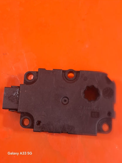 ✅MERCEDES A180 SPORT 1.3 PETROL 2025 HEATER VENT FLAP ACTUATOR A0999063502 A311 - Image 4